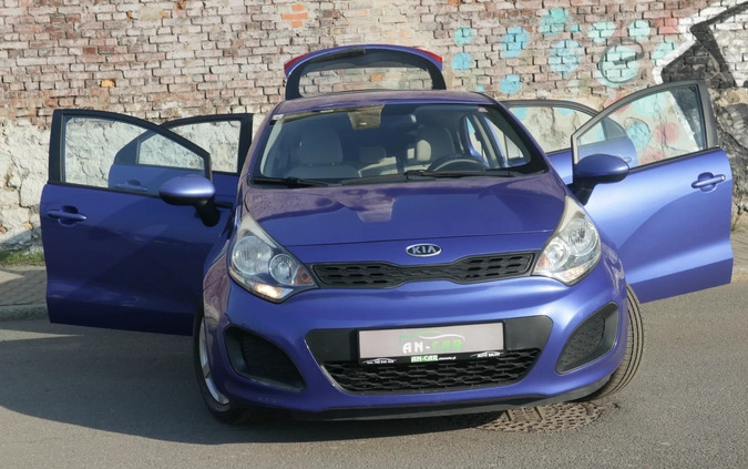 Kia Rio cena 27700 przebieg: 119000, rok produkcji 2012 z Myślenice małe 742